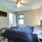 Charleston Vacation Home 6 Mi To Downtown And Beach!