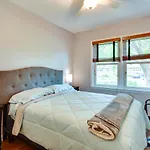 Charleston Vacation Home 6 Mi To Downtown And Beach!