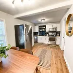 Southern Charm / Walkable/Outdoor Space/New Reno