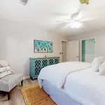 Sandpiper Cottage - 30 Day Rental