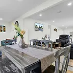 Charleston Cozy House Just Minutes From Downtown