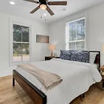 Charleston Cozy House Just Minutes From Downtown