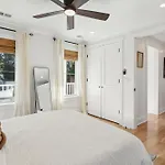 The Inn At 257