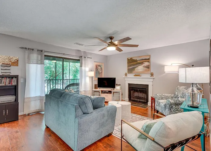Mount Pleasant Condo - Near Charleston And Beaches!