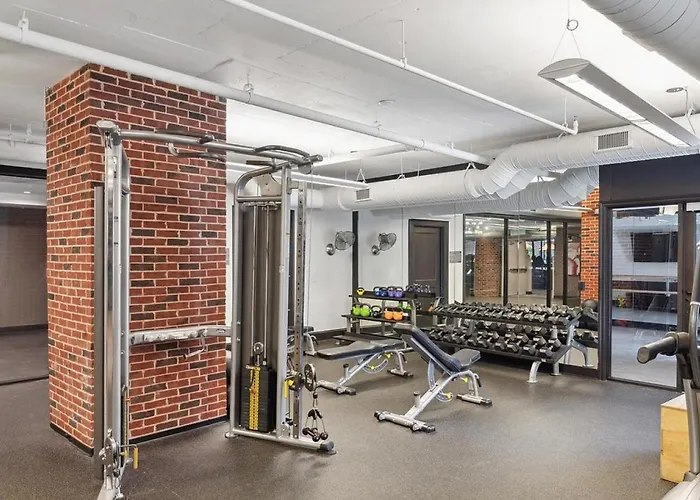 Landing At Meeting Street Lofts - Studio In East Central