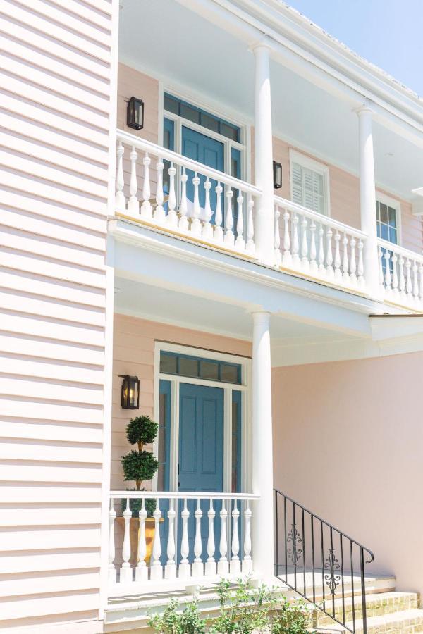 East 44 Charleston
