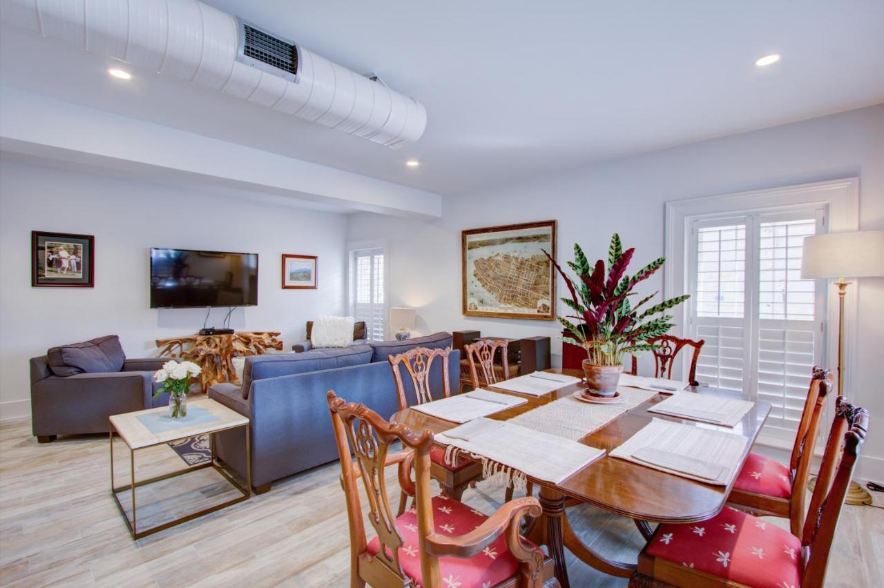 The Chestnut Mansion Apartment *