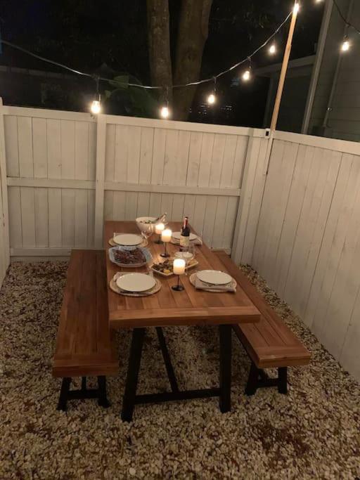 Twin Palms Old Village 5-min To Dwntwn Holiday home