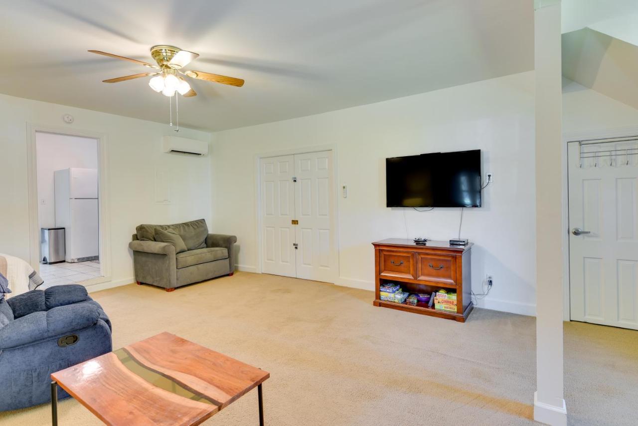 Vacation About 7 Mi To Folly Beach! Holiday home Charleston