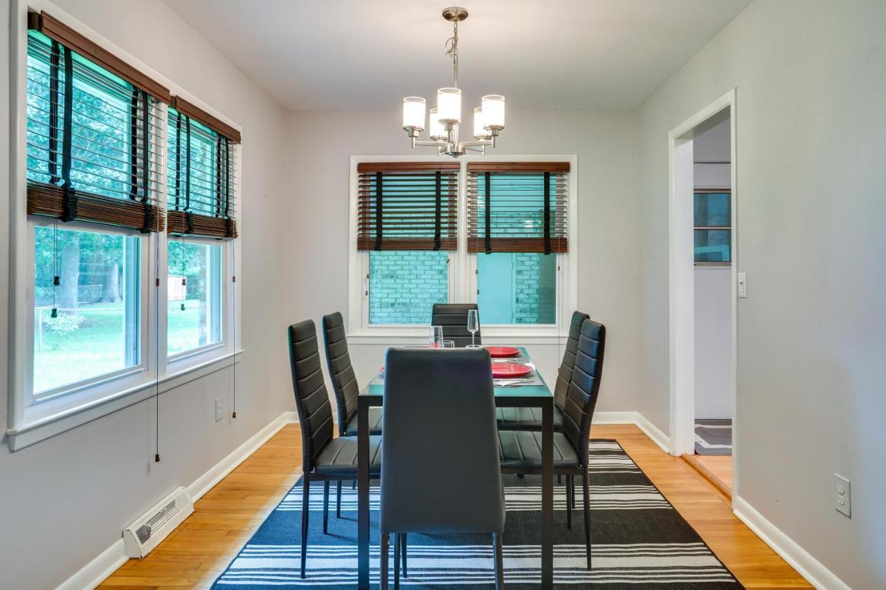 Vacation 6 Mi To Downtown And Beach! Holiday home *