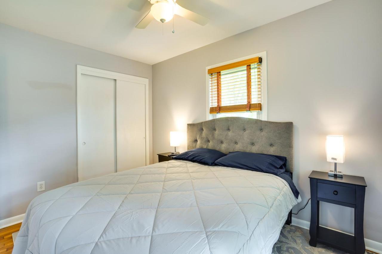 Vacation 6 Mi To Downtown And Beach! Holiday home Charleston