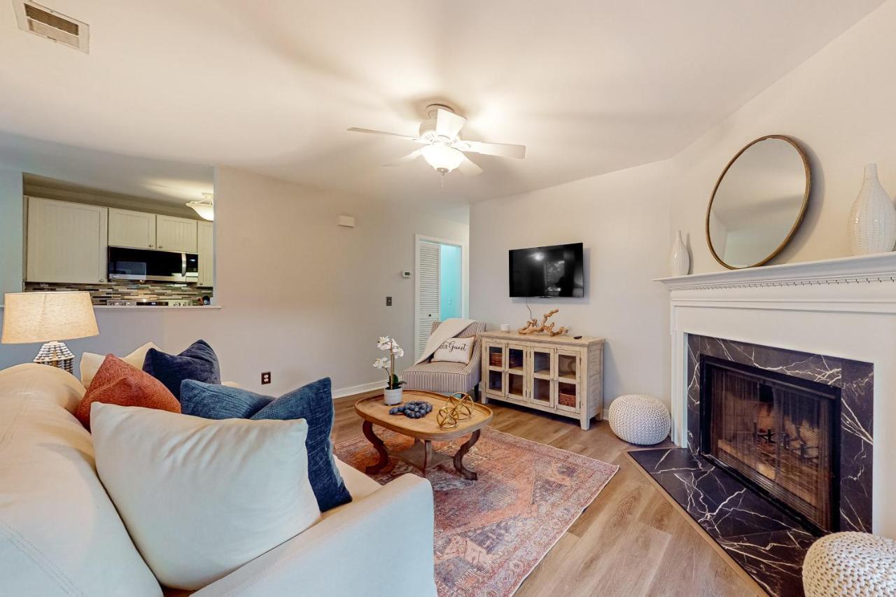 Sandpiper - 30 Day Apartment
