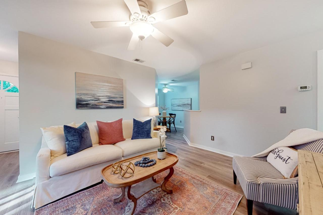Sandpiper - 30 Day Apartment *