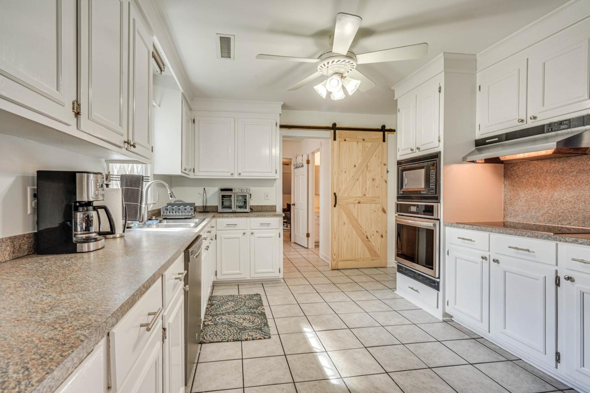 Vacation About 7 Mi To Folly Beach! Holiday home Charleston