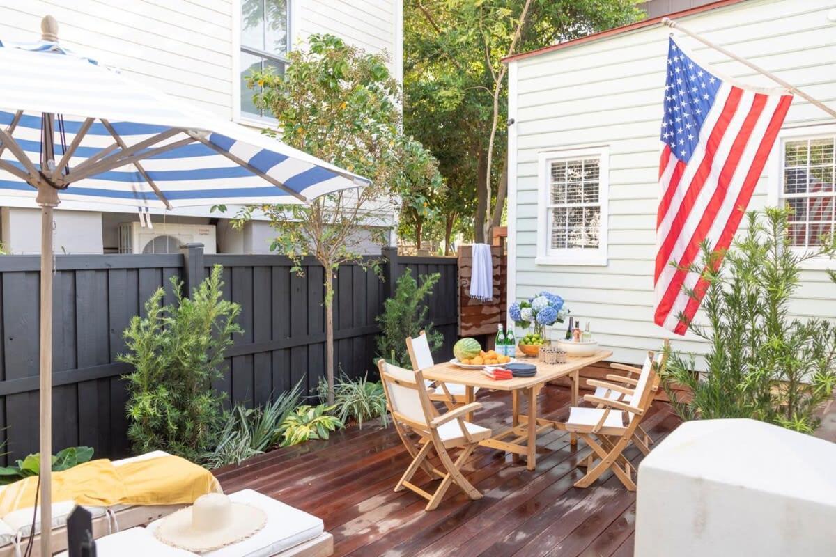 At Casa Zoe Holiday home Charleston
