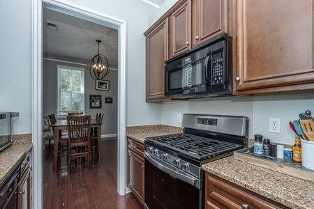 Southern Gem In Park Circle Holiday home Charleston