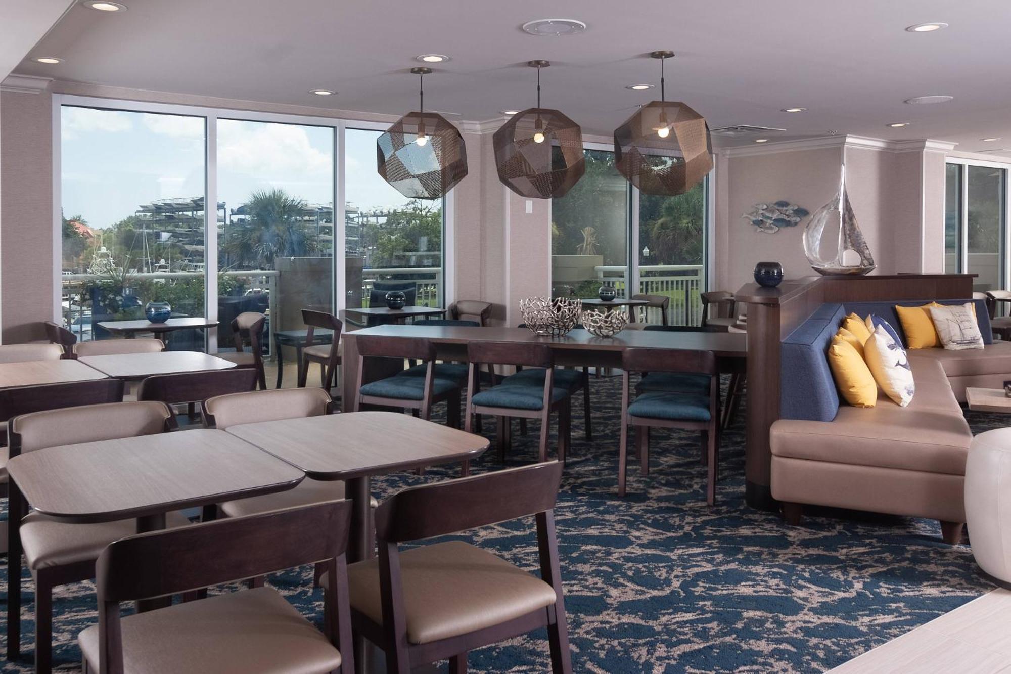 Hotel Springhill By Marriott Riverview Charleston