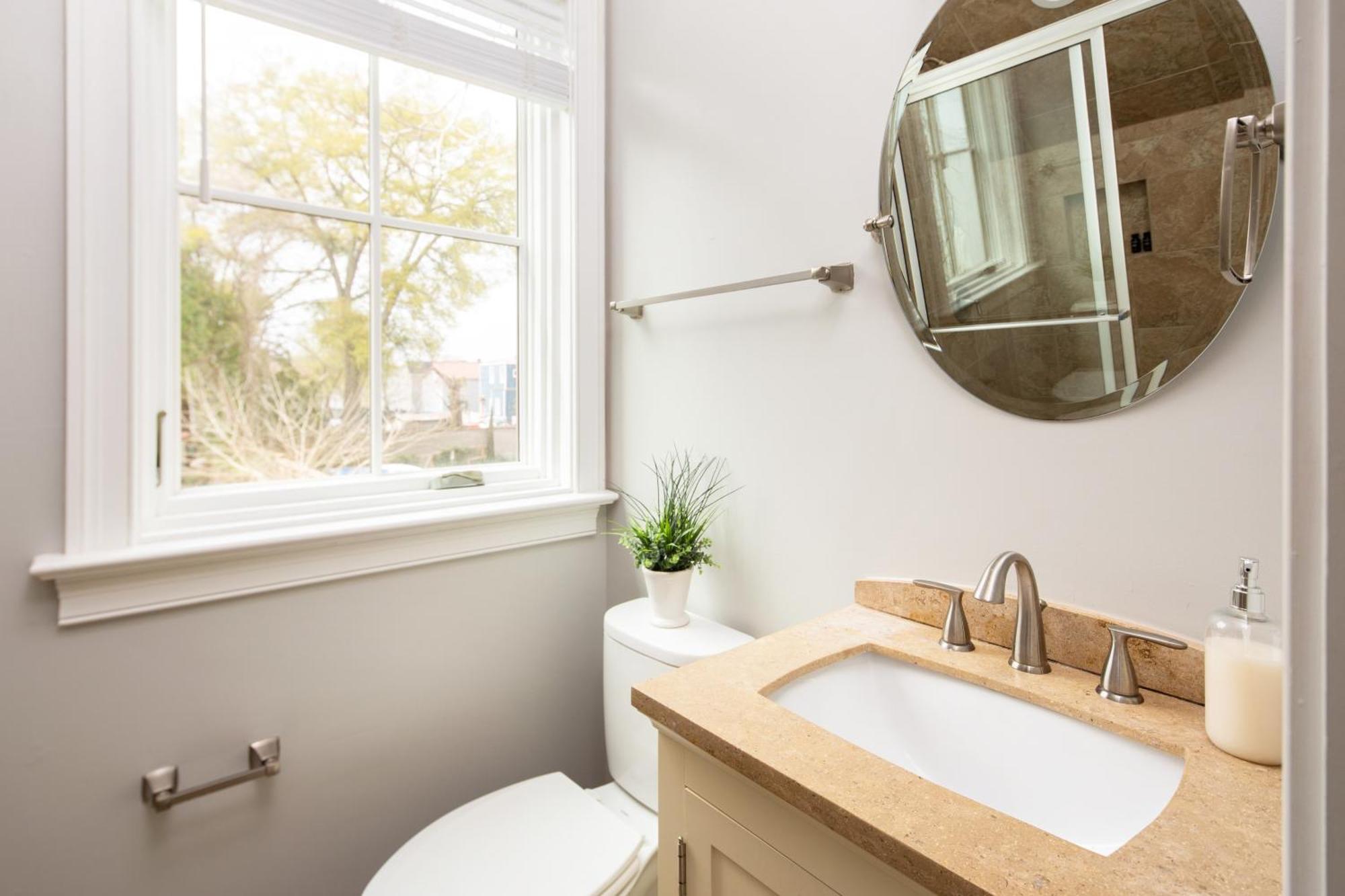 The Chapel Carriage House C By Avantstay Gorgeous Character In Historic Dt W Hot Tub Holiday home