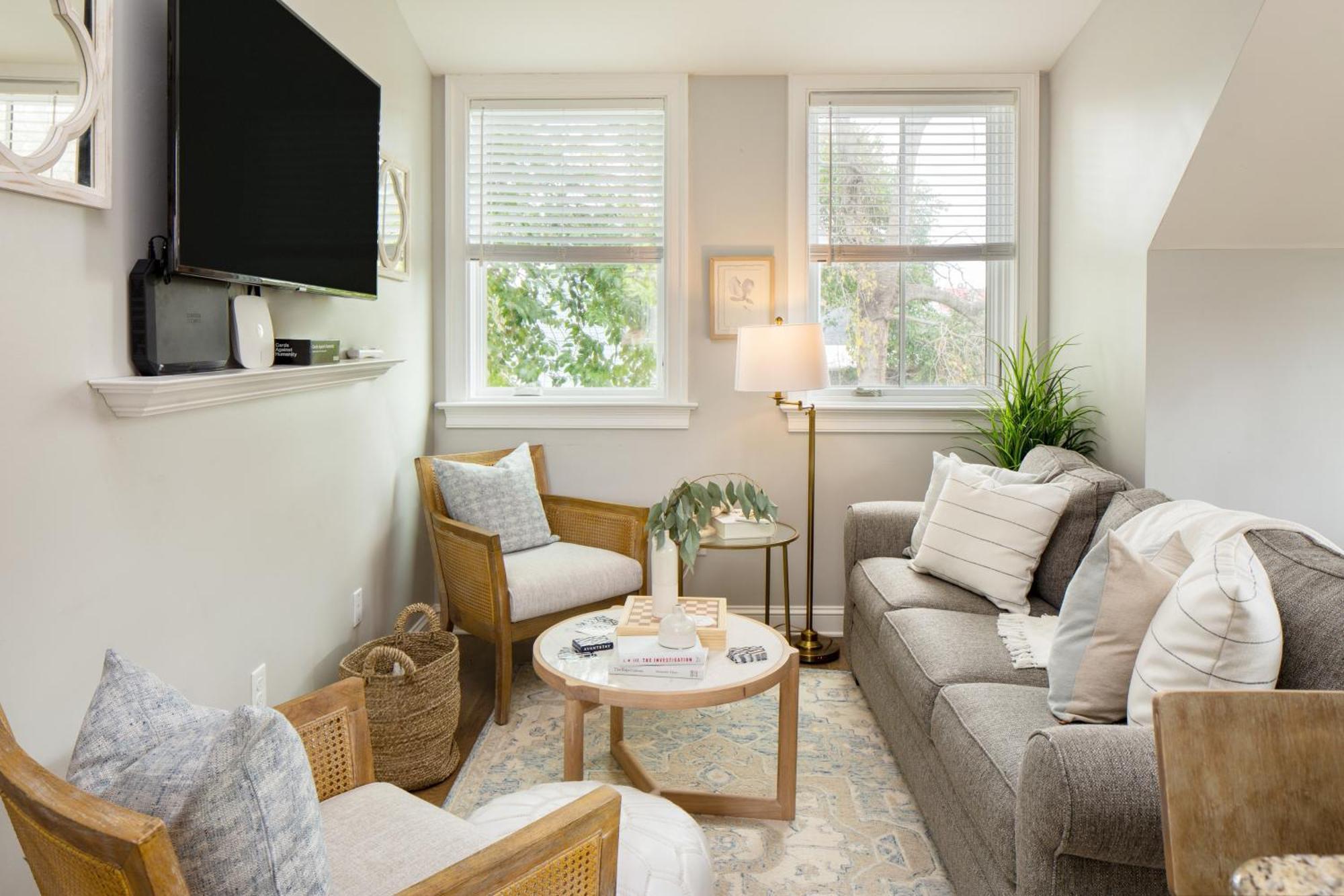 The Chapel Carriage House C By Avantstay Gorgeous Character In Historic Dt W Hot Tub Holiday home Charleston