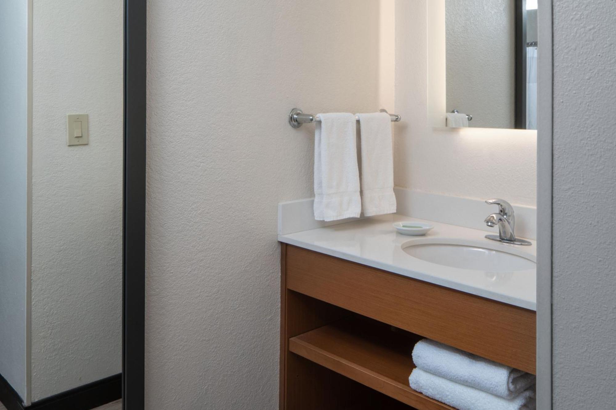 Hotel Springhill By Marriott Riverview Charleston