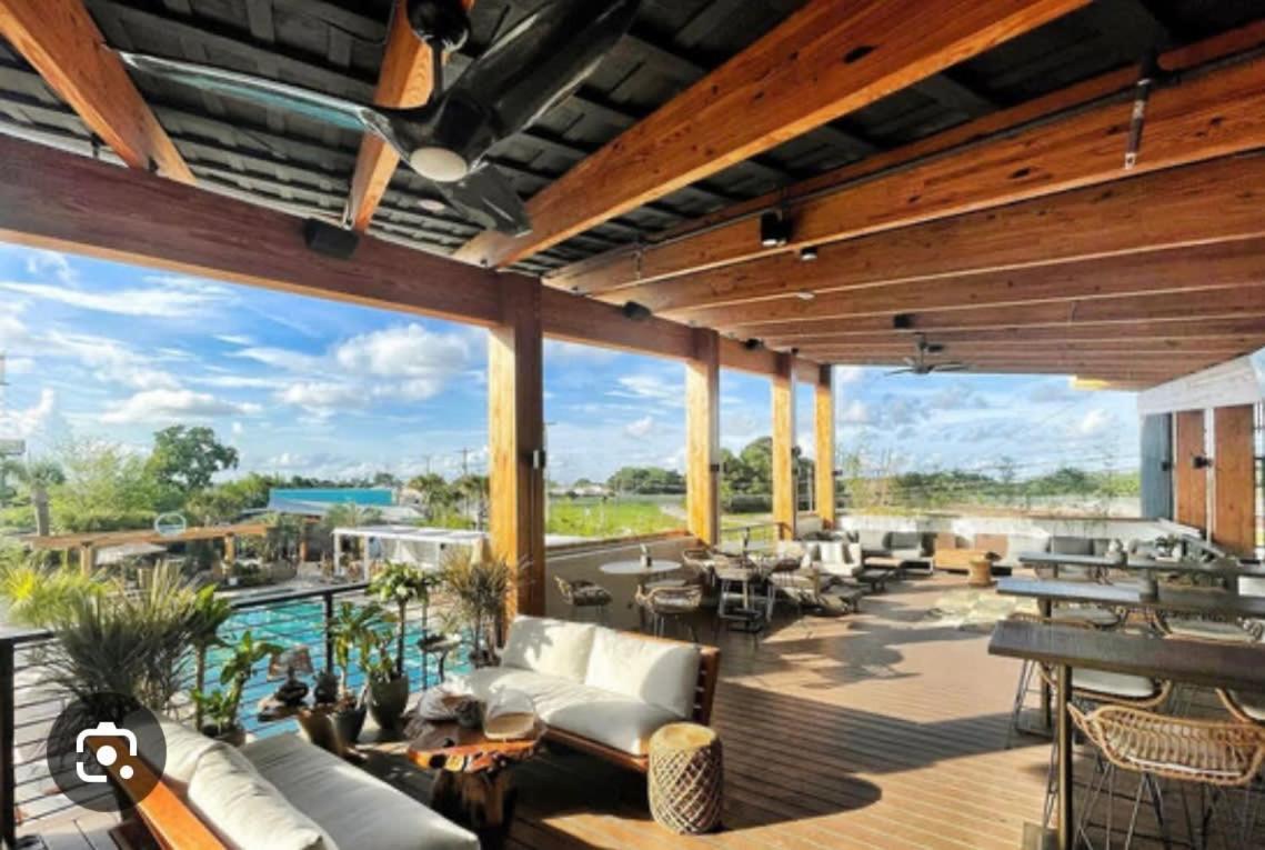 Solarium At Cassa Zoe Charleston