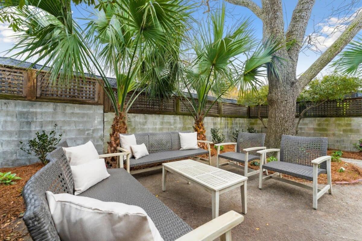 Apartment Downtown 3 Bedroom With Tons Of Natural Light Charleston