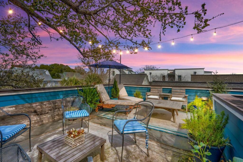 Elegant Sunlit With Private Rooftop Oasis Apartment Charleston