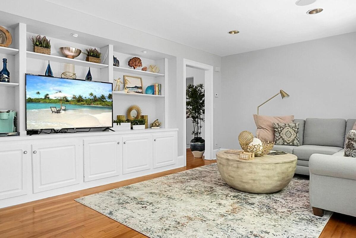 Holiday home Stunning Near Shem Creek *