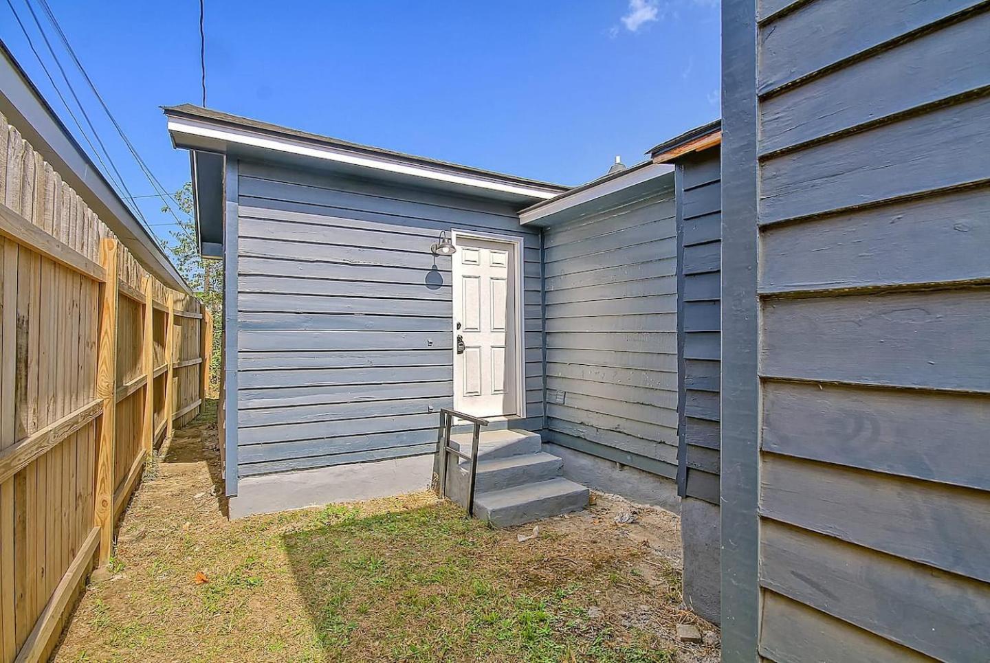 Close To Downtown Charleston! 2 Bedroom Retreat * Charleston