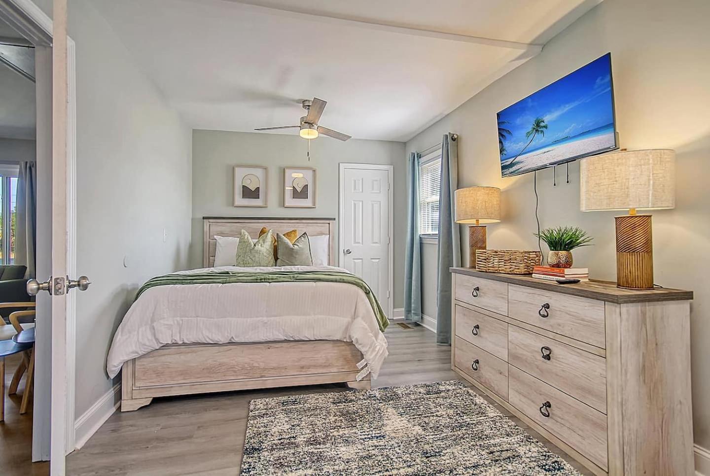 Holiday home Close To Downtown Charleston! 2 Bedroom Retreat Charleston