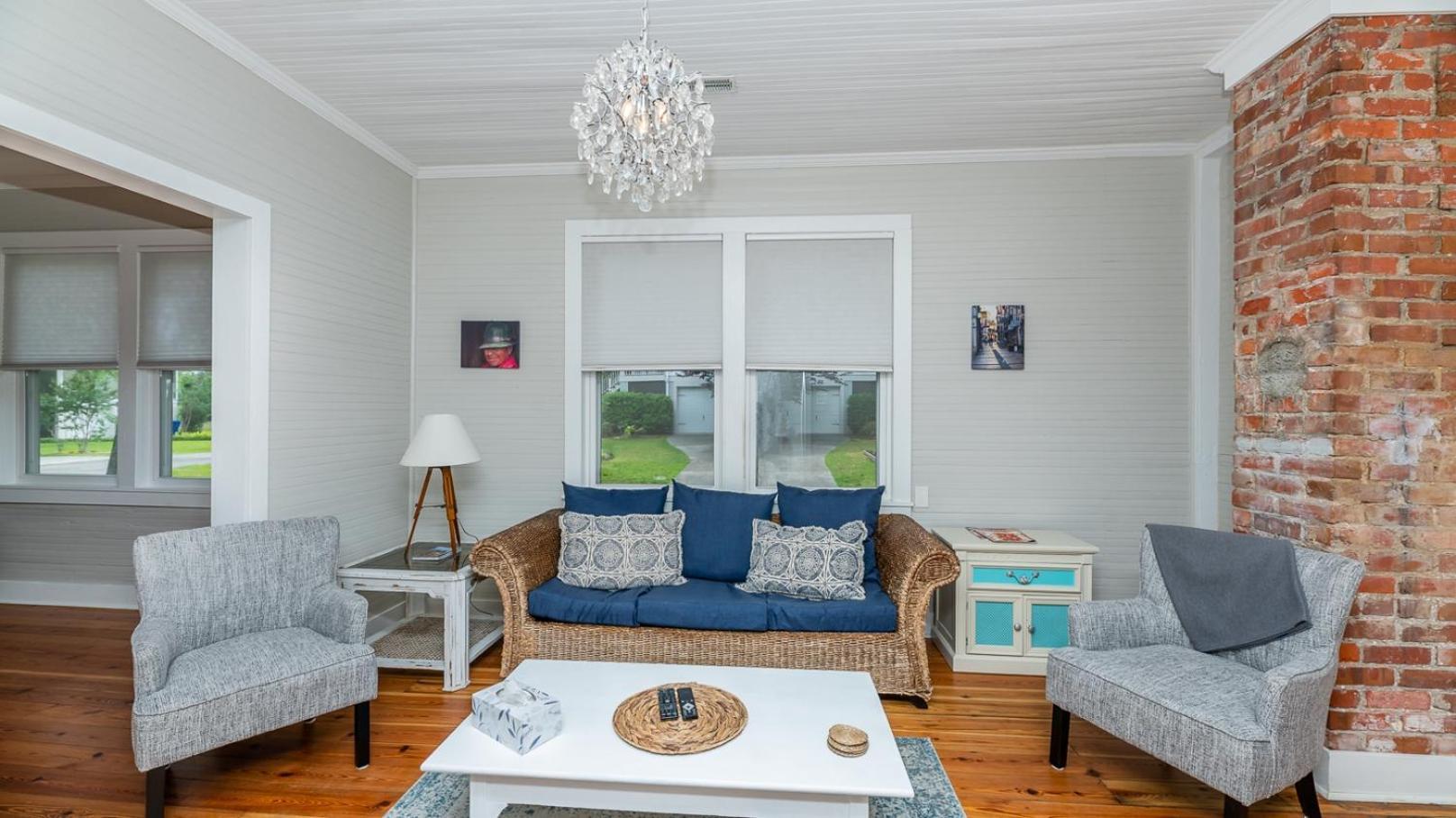 Holiday home Park Circle's Gem Near Downtown And Beaches *