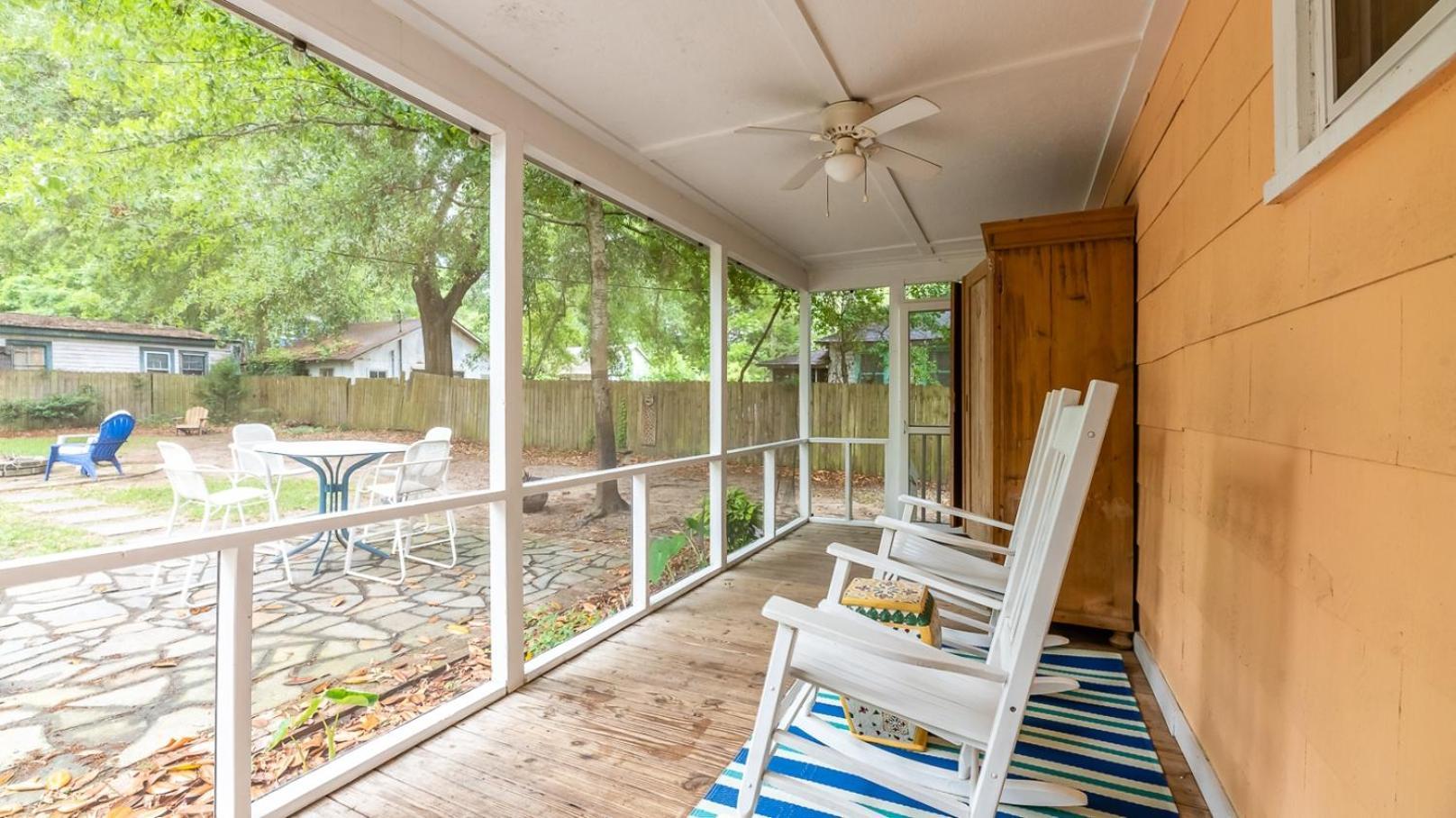 Park Circle's Gem Near Downtown And Beaches Holiday home *