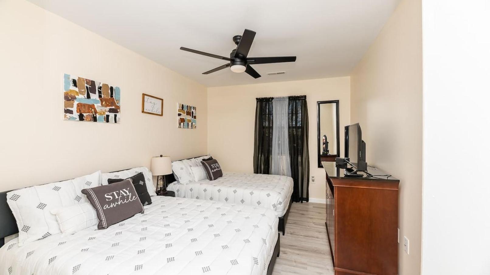 Convenient Modern Villa, 3 Beds, Near Everything * Charleston
