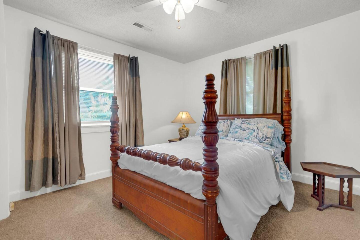 Charming Downtown Charleston, Near Hampton Park Holiday home *