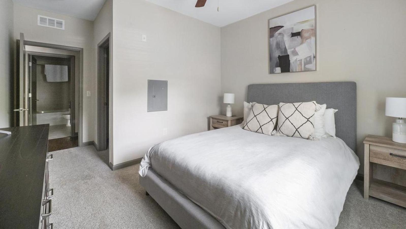 Landing At Simmons Park - 1 Bedroom In Cainhoy Apartment *