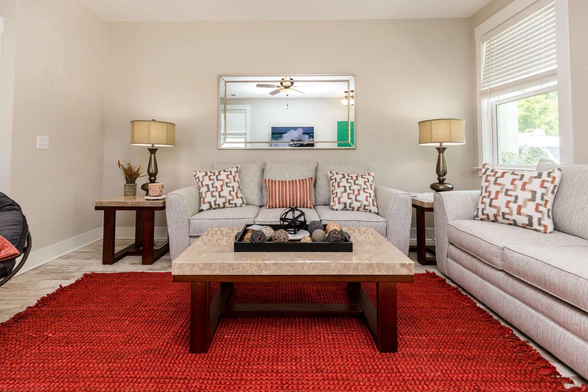 Creekside Park Circle 15m Dtwn Chs *