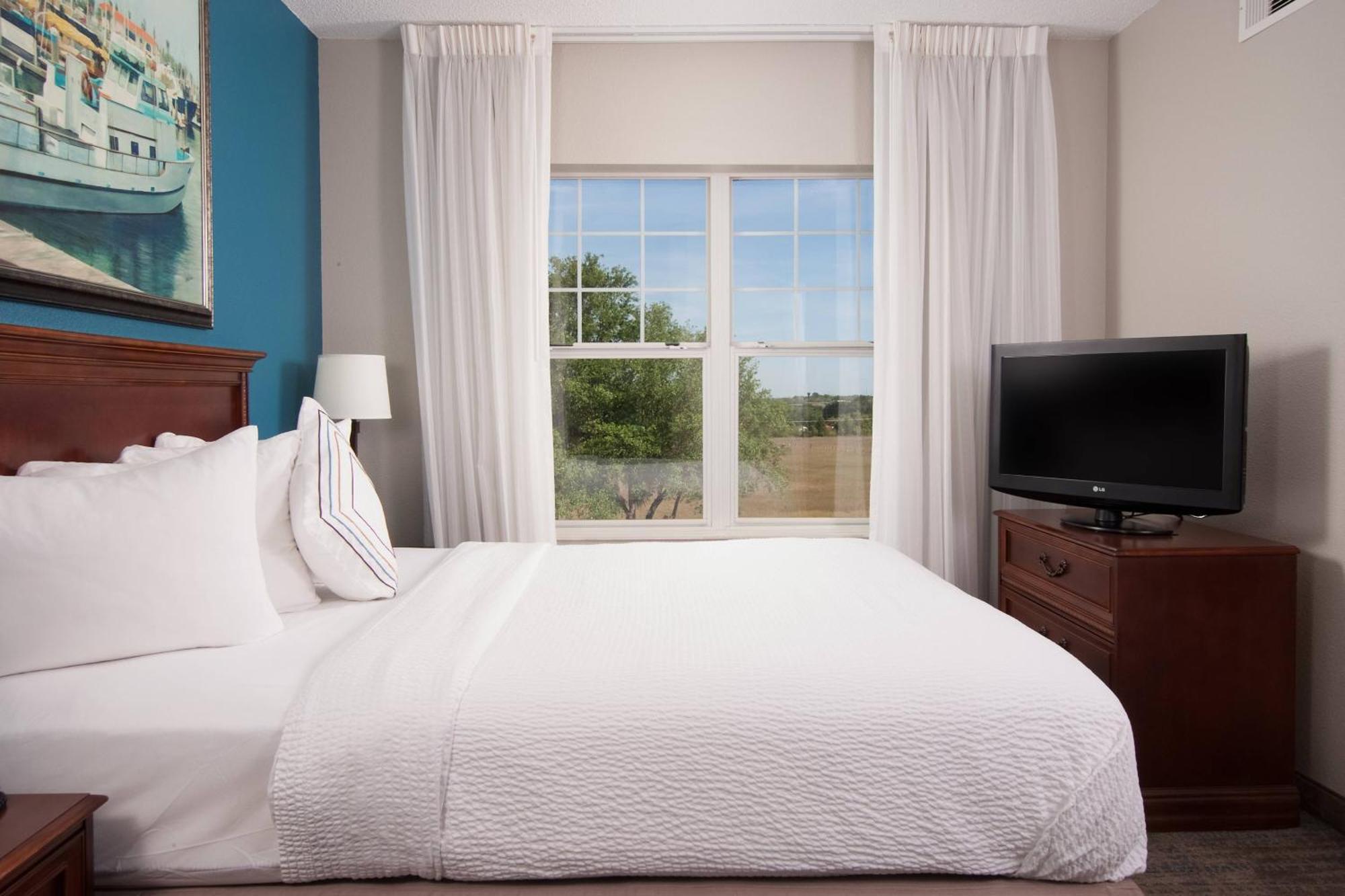 Riverview 3*