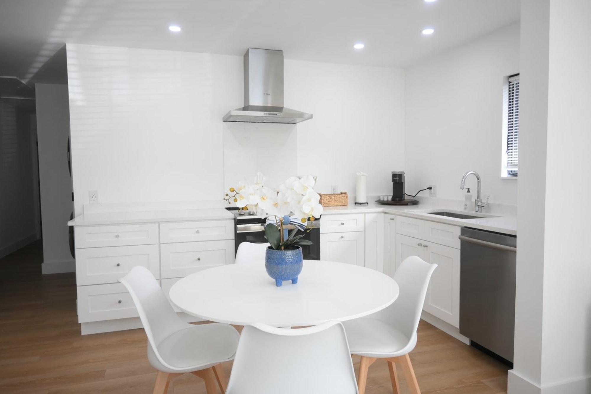 On Magnolia By Sweet Escape Holiday home *