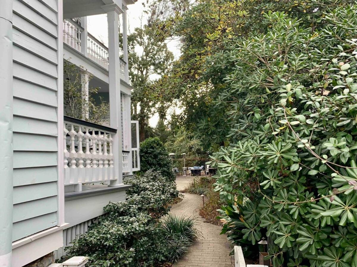 Holiday home 30 Day Minimum! Downtown Cannon Park 2 Bdr Charleston
