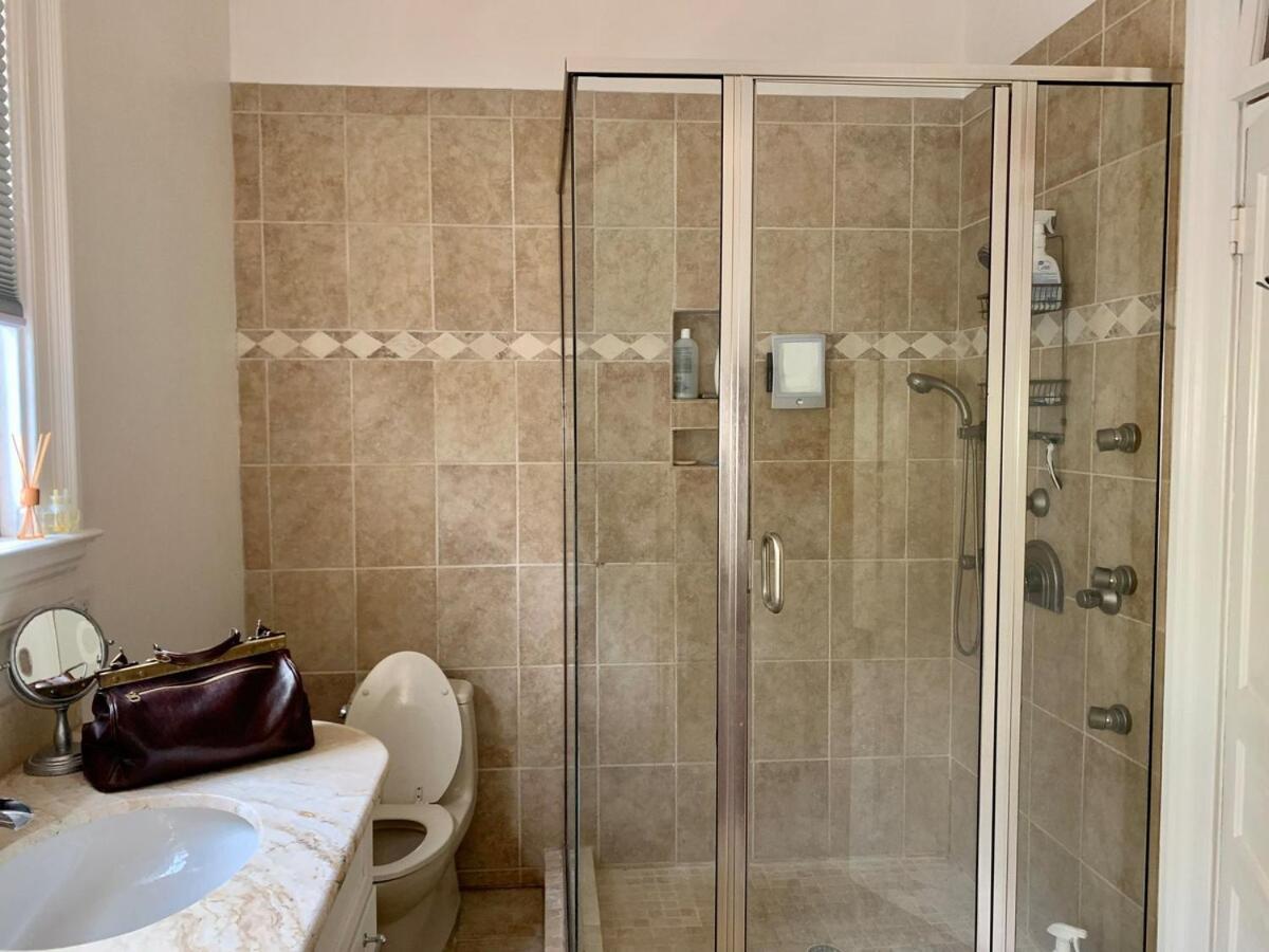 30 Day Minimum! Downtown Cannon Park 2 Bdr *