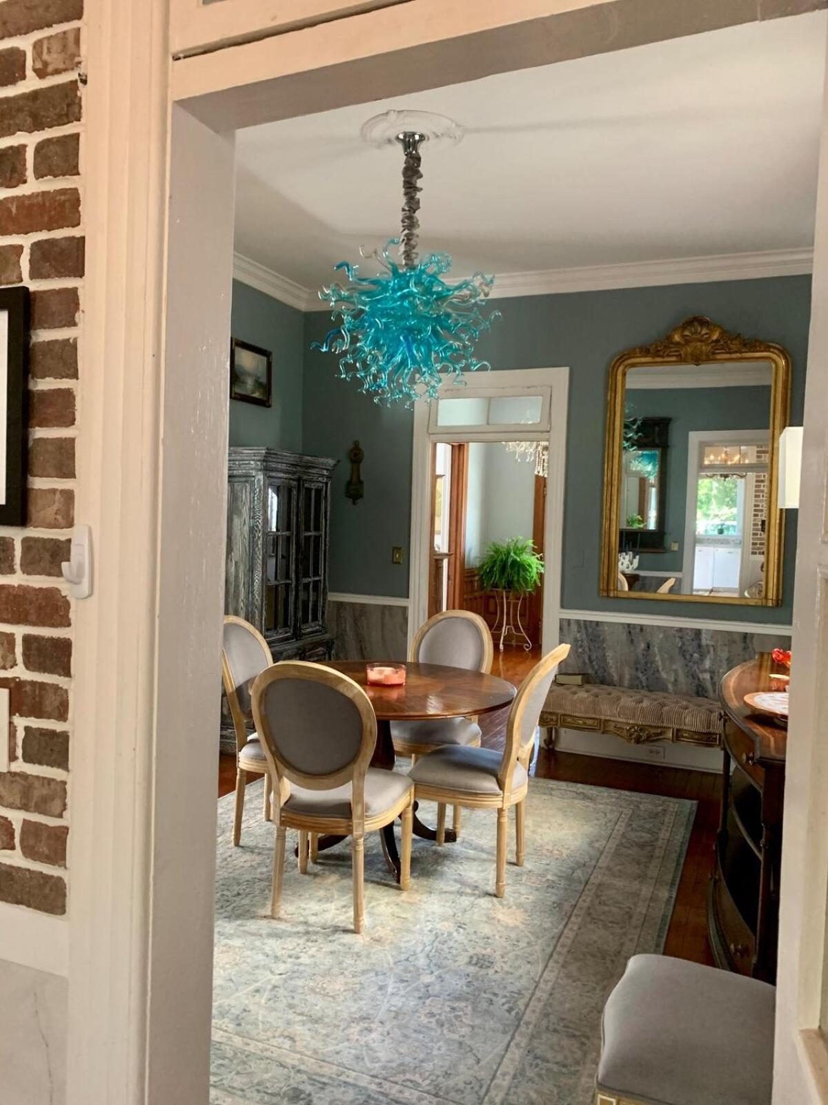 Holiday home 30 Day Minimum! Downtown Cannon Park 2 Bdr *