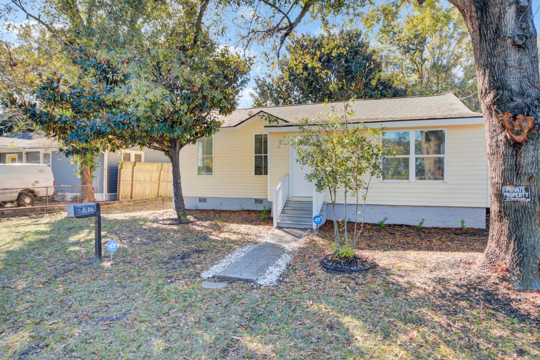 Cozy House Just Minutes From Downtown Holiday home Charleston