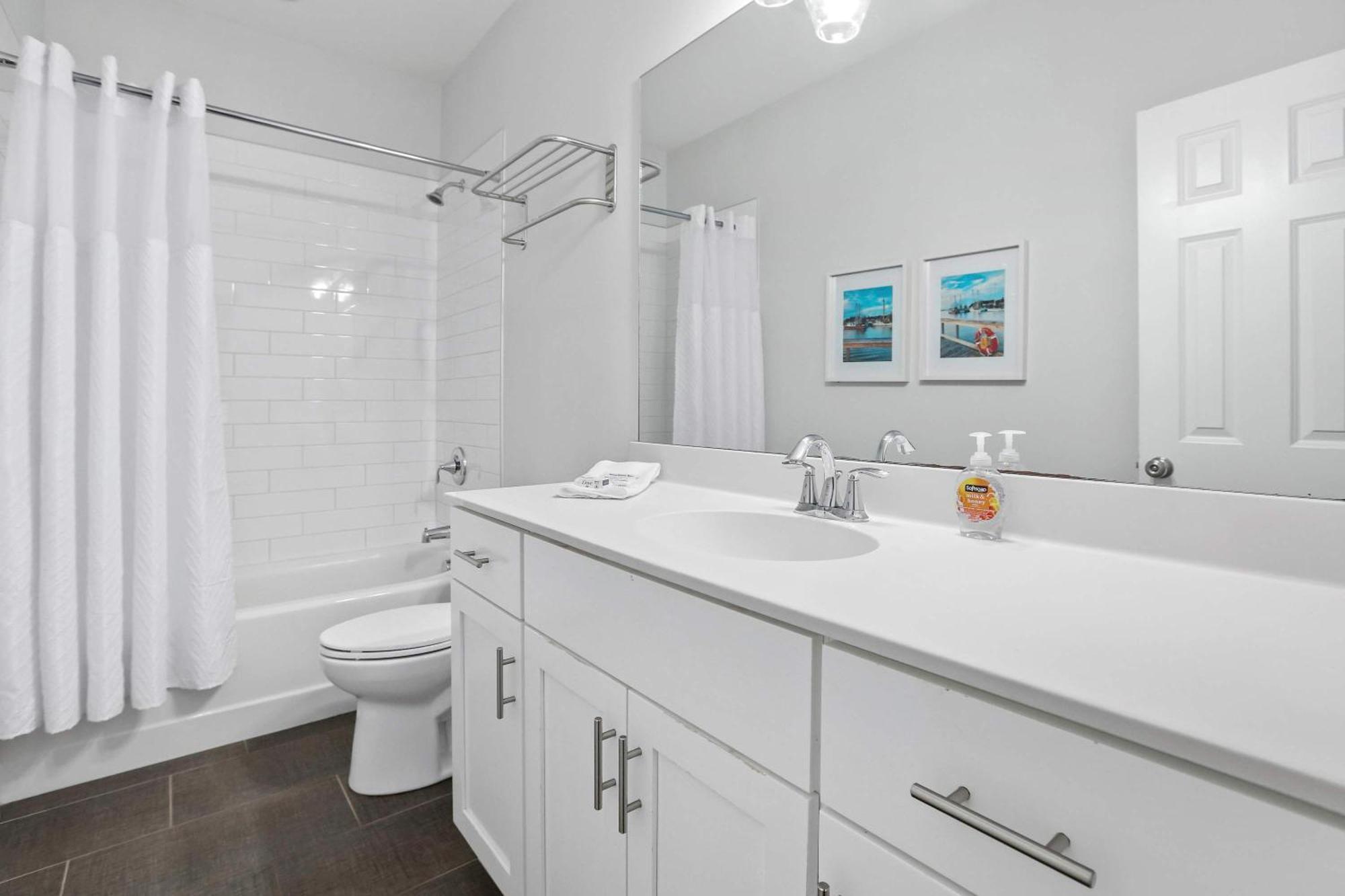 Twin Palms Old Village 5-min To Dwntwn Holiday home Charleston