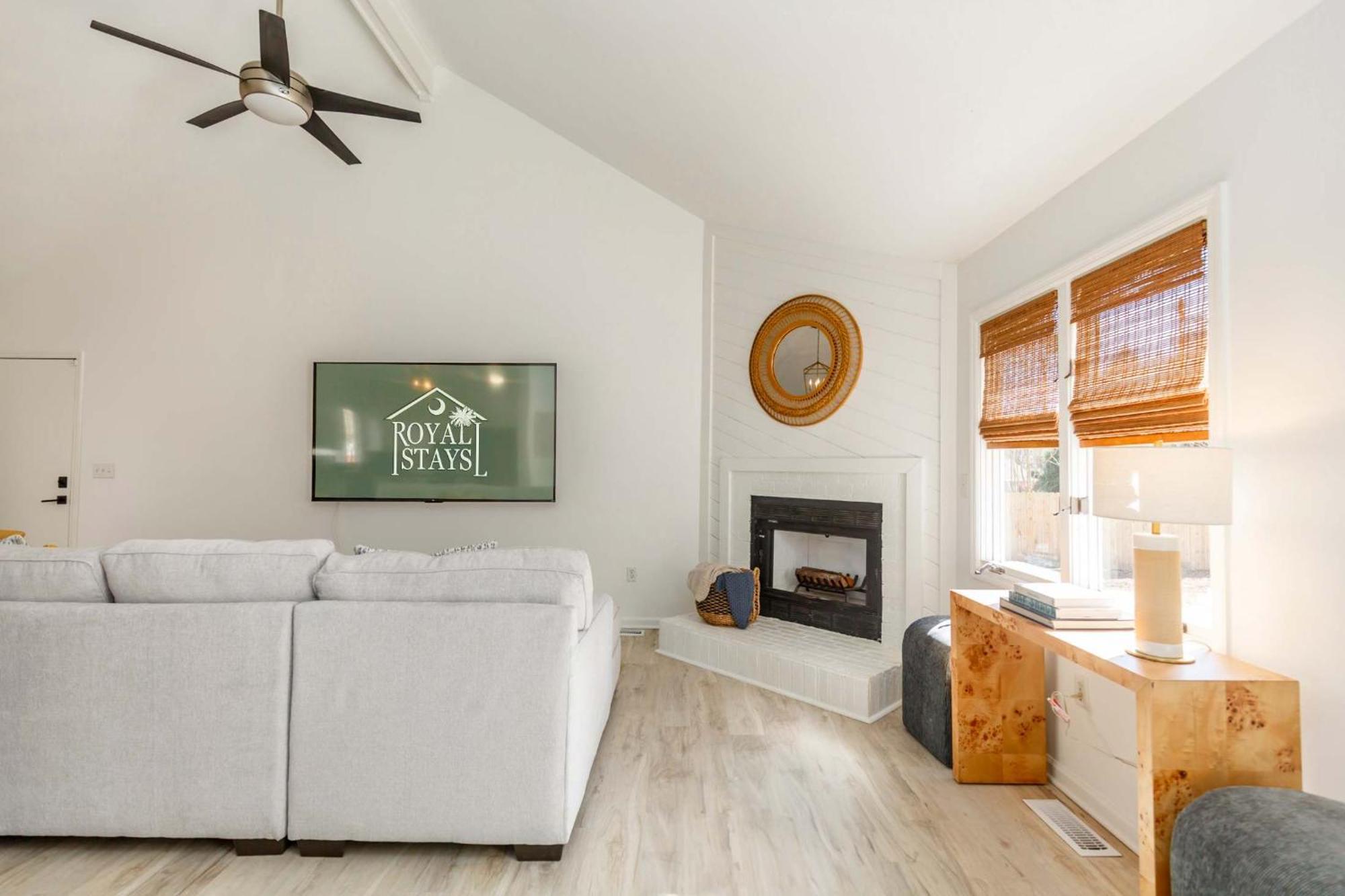 Holiday home Southern Serenity Fenced In Yard Pet Friendly *