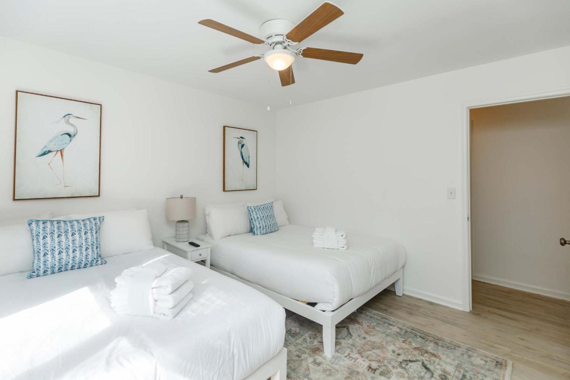 Holiday home Southern Serenity Fenced In Yard Pet Friendly Charleston