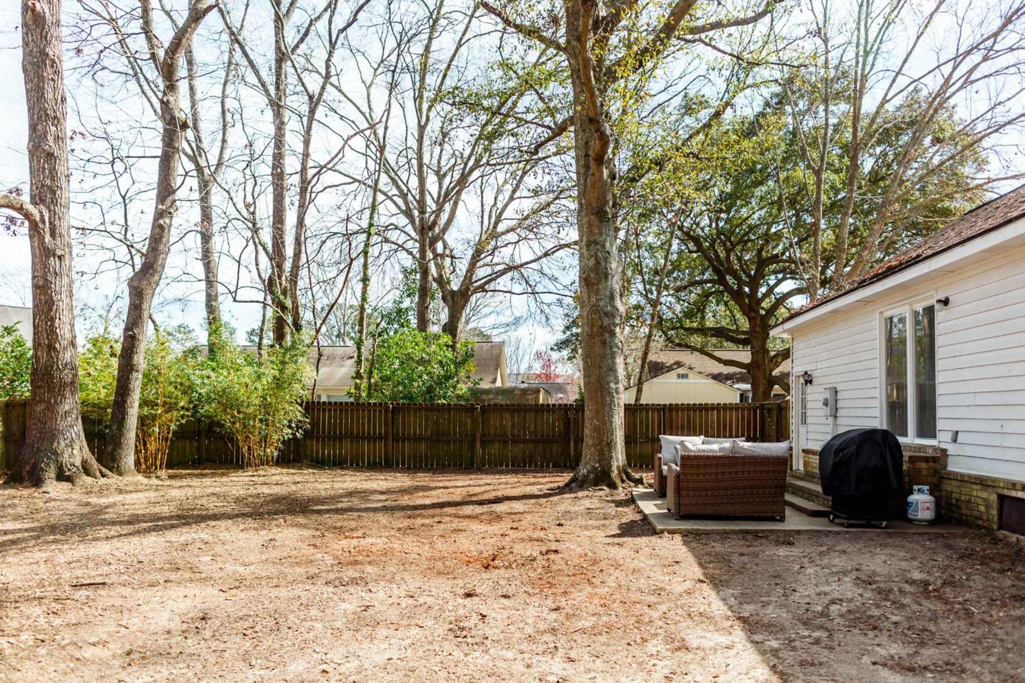 Holiday home Southern Serenity Fenced In Yard Pet Friendly