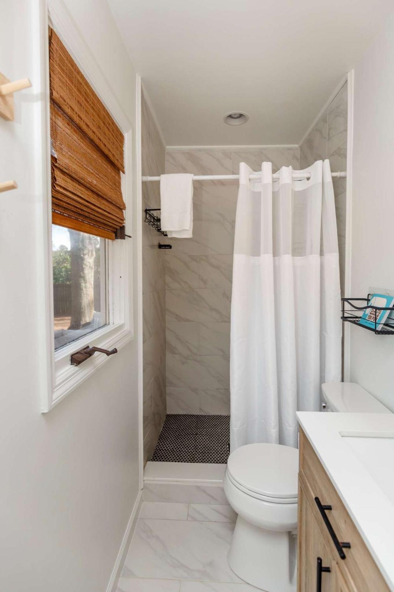 Southern Serenity Fenced In Yard Pet Friendly * Charleston