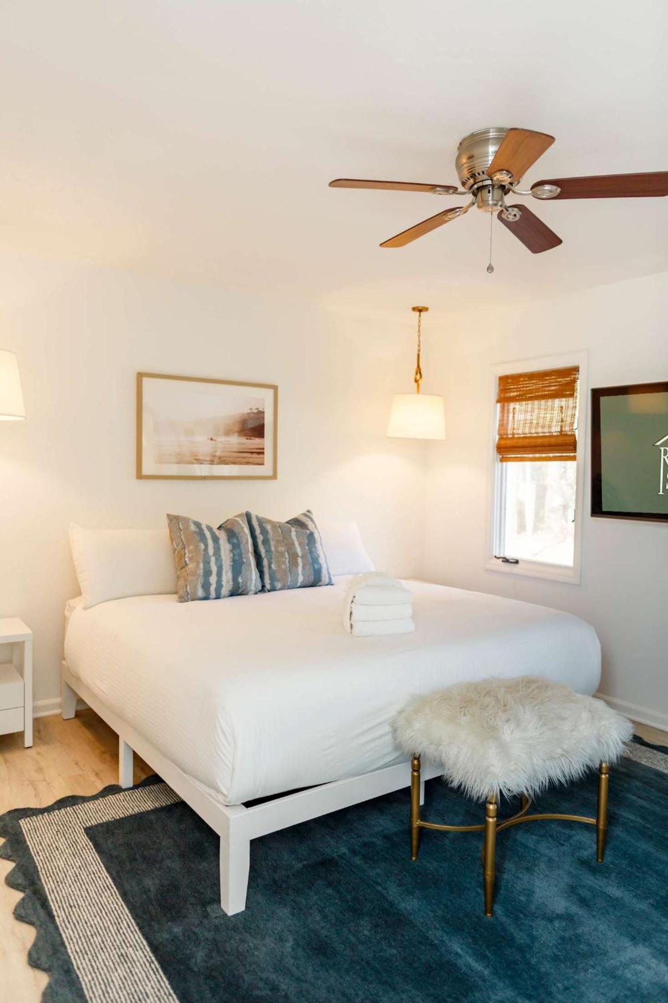 Southern Serenity Fenced In Yard Pet Friendly Holiday home
