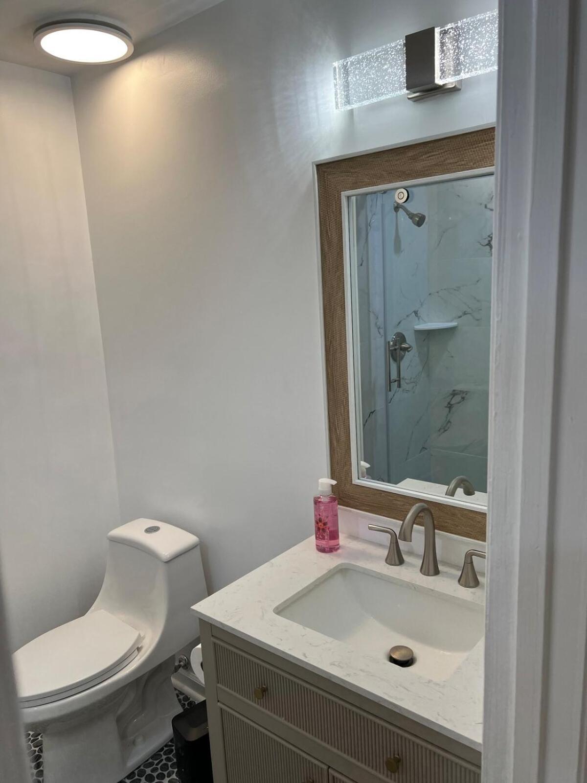 Holiday home Cozy Retreat Close To Downtown *