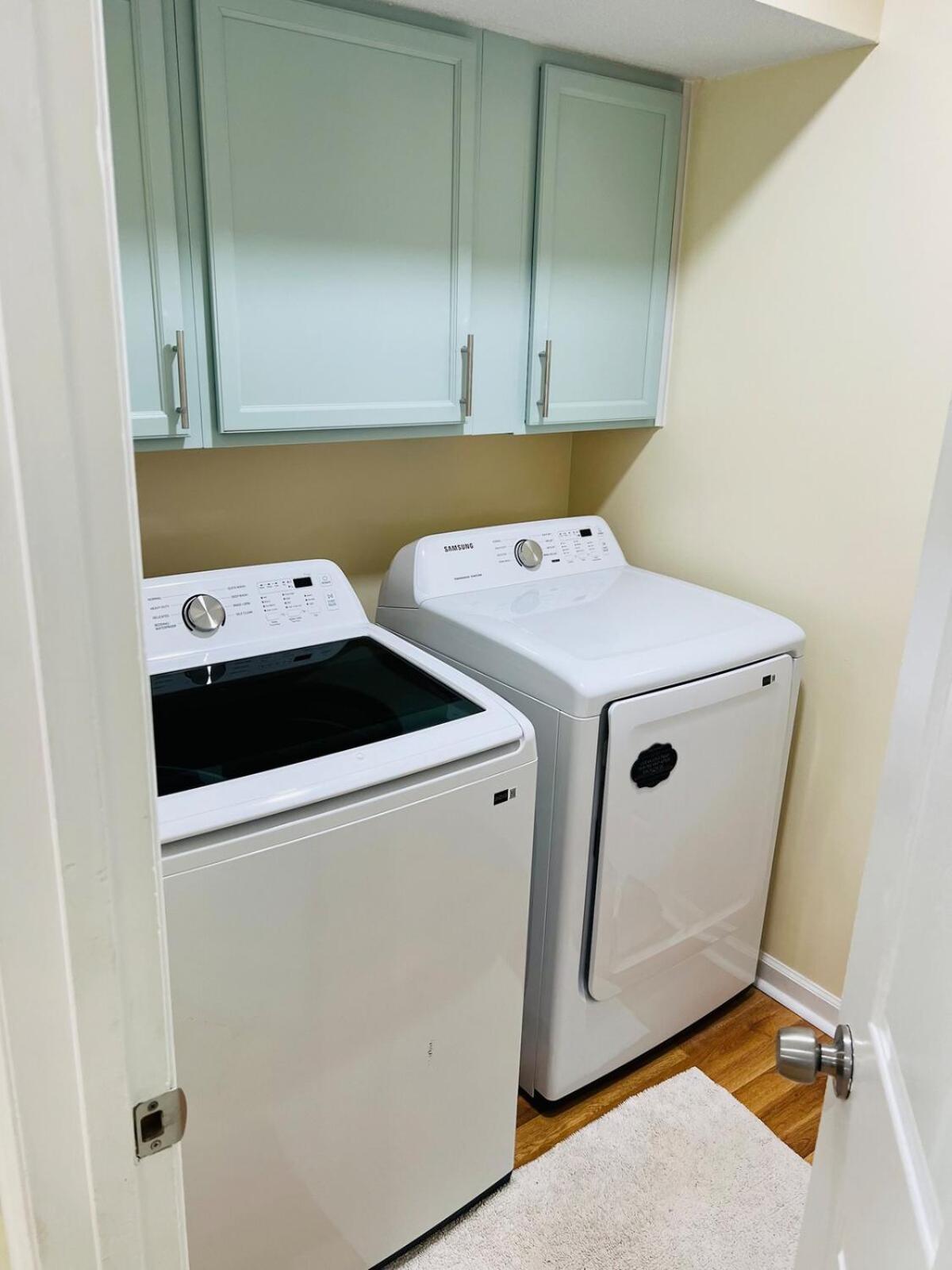 Cozy Retreat Close To Downtown Holiday home Charleston